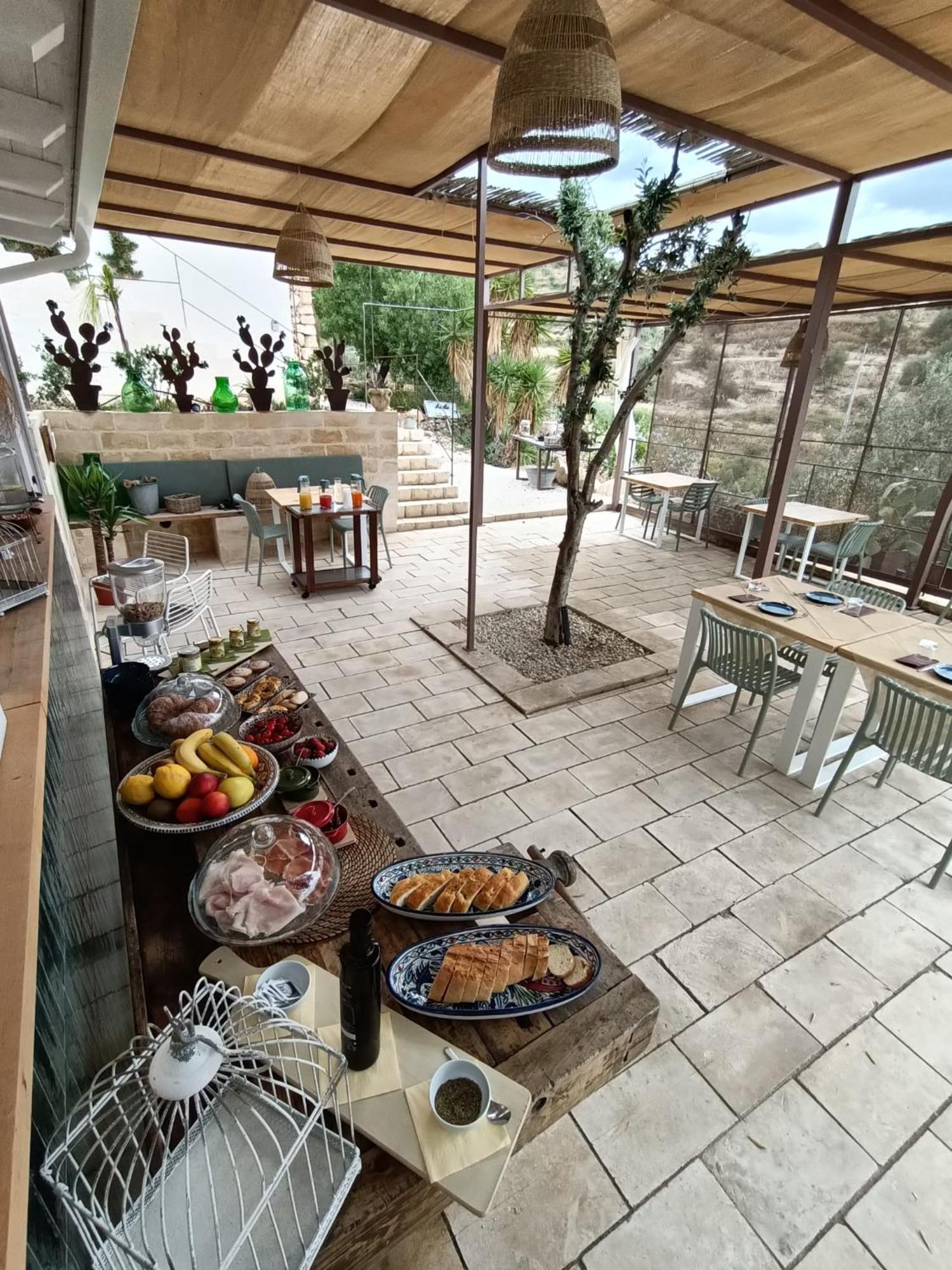 Azalo Country House Noto Buitenkant foto